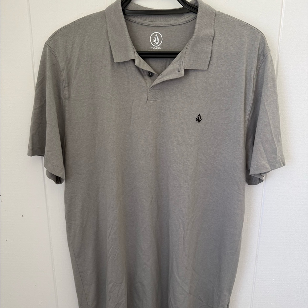 Volcom Men’s Light Gray Polo with Embroidered Logo No Tags Never Worn
